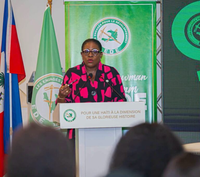 Haïti : plus de 400 femmes réunies au Forum international des femmes leaders du parti EDE, Gerline Félix nommée secrétaire générale